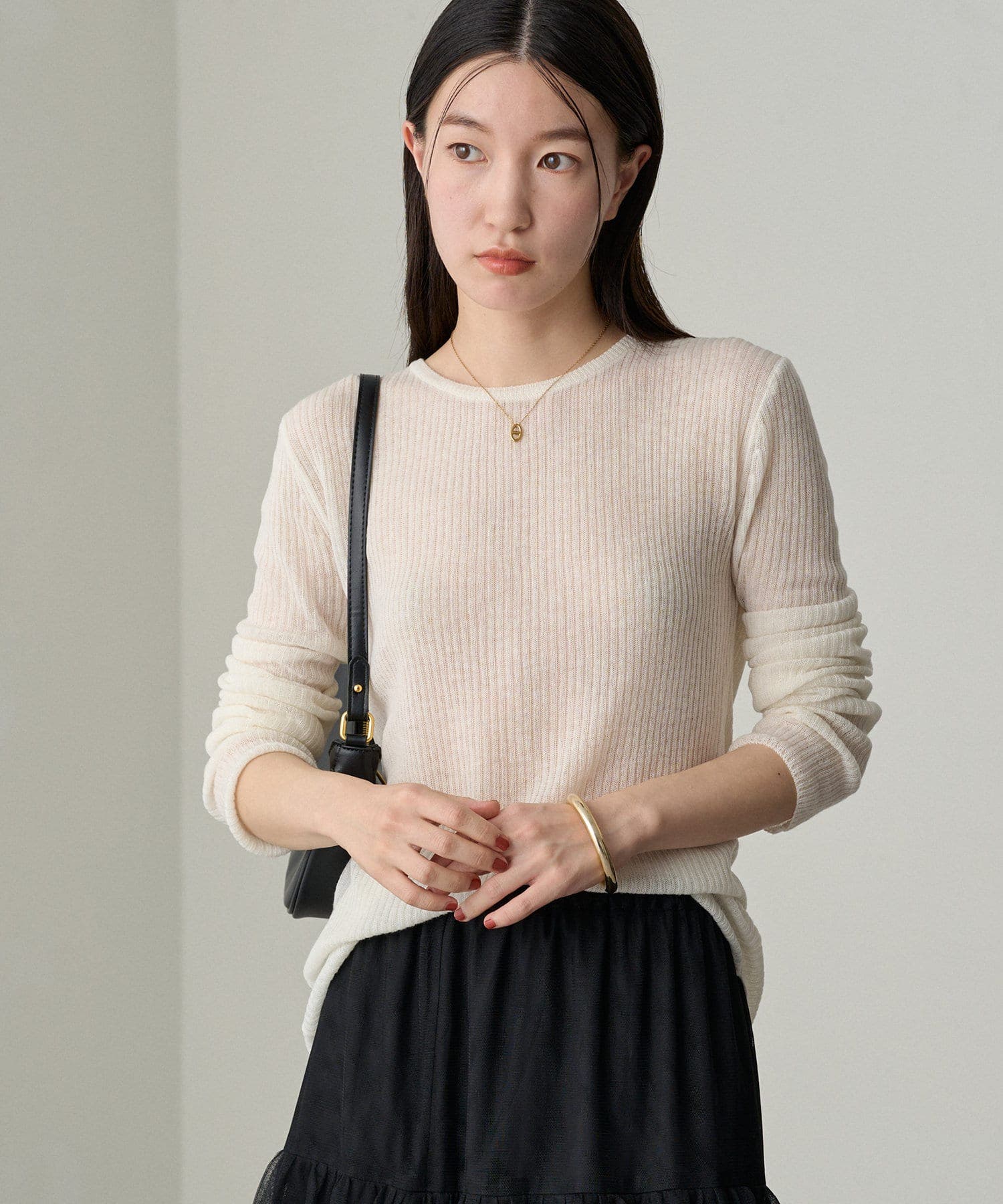 Chloe フリントハルンスリフシャツトレス C24URO28300 905 Chloe フリントハルンスリフシャツトレス C24URO28300 905 5.6