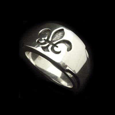 シルバー925ユリの紋章リング お兄系・渋谷系・サーフ系・アメカジ