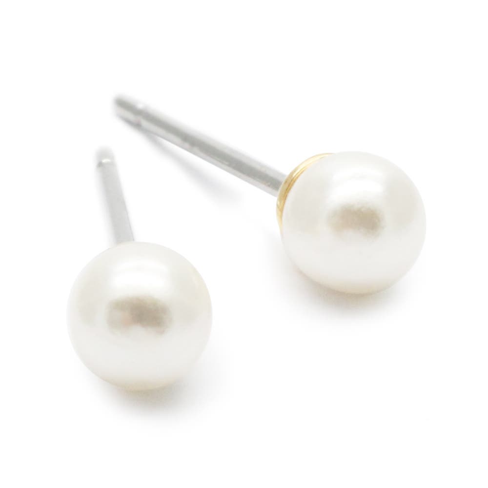 4kg イミテーション　まとめ　アクセサリー　メッキ　パール　18K含　⑩　遺品 小さめのイミテーションパールのピアス4mm チタン製ポスト[品番