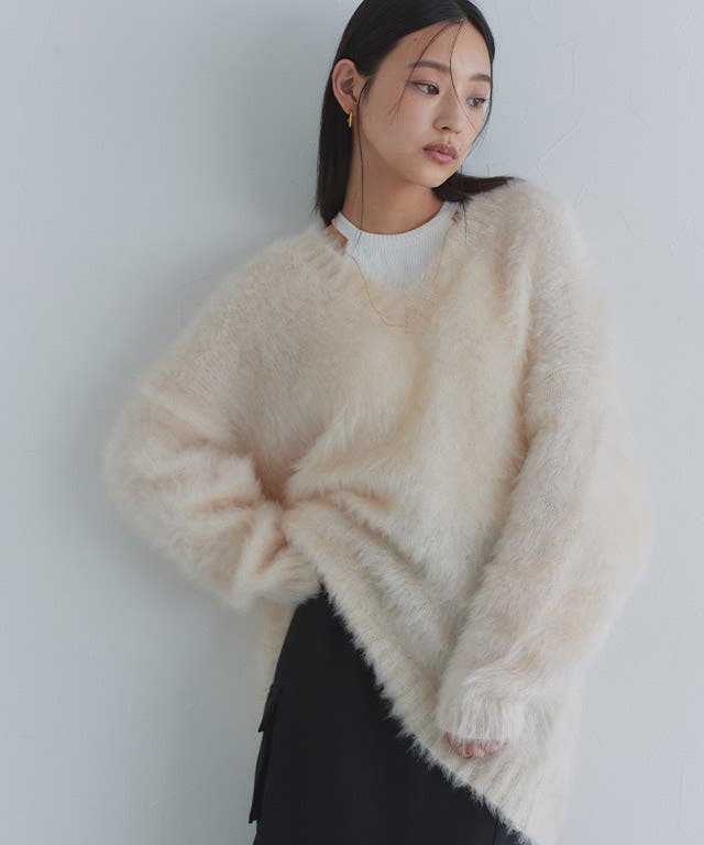 シャギーVネックニット ニット Vネック[品番：PRTW0005682]｜Pierrot