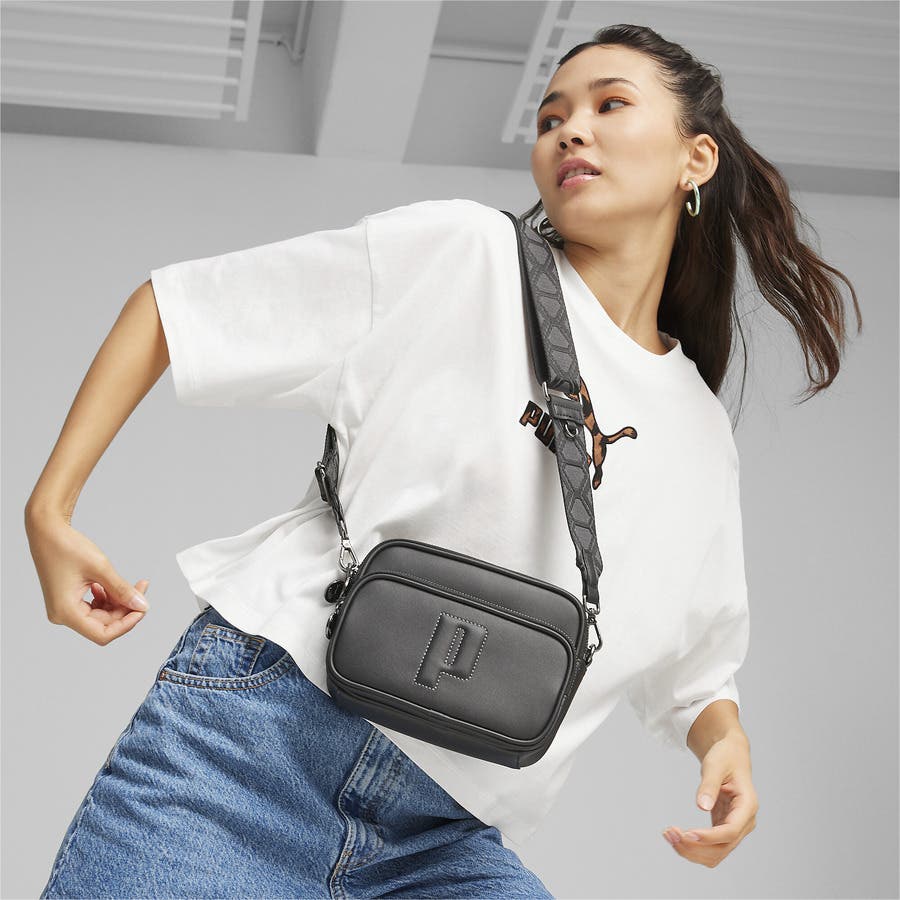 ウィメンズ プーマ センス クロスボディー バッグ 1.5L[品番