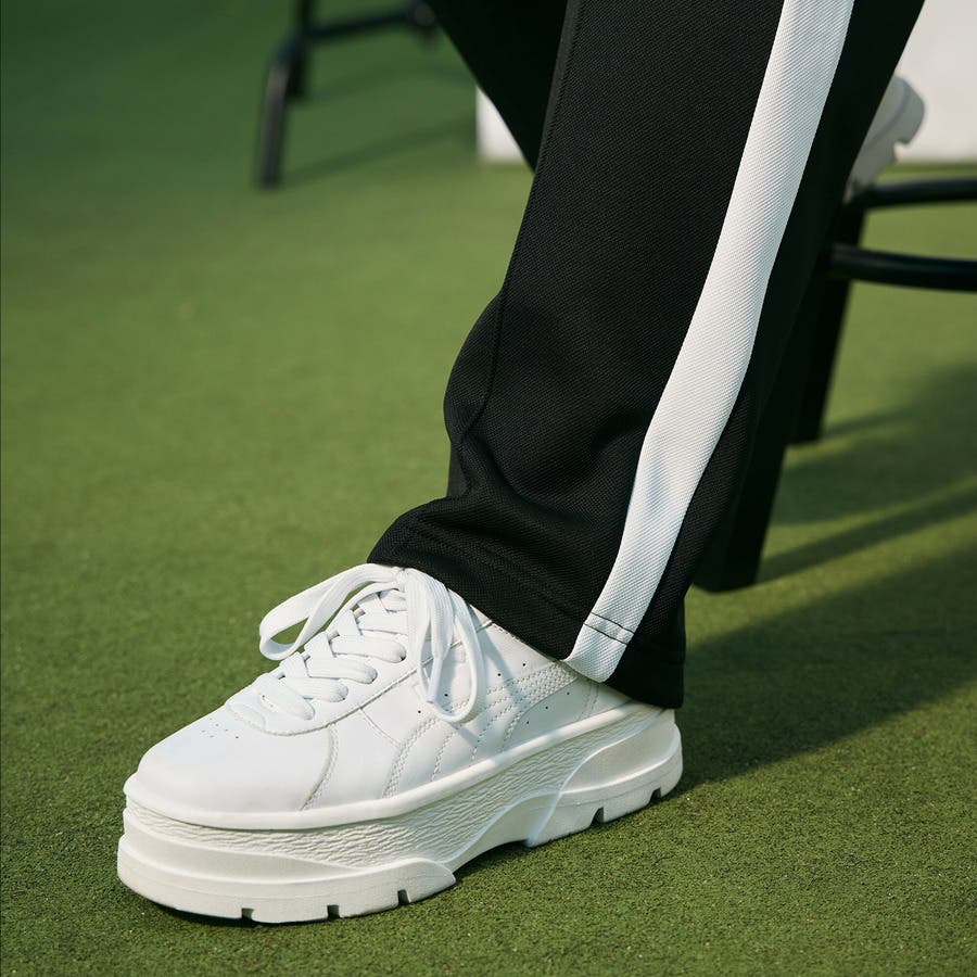 ぷぅ フープディドゥ whoop'-de-doo' Vibramセンタージップスニーカー （BL