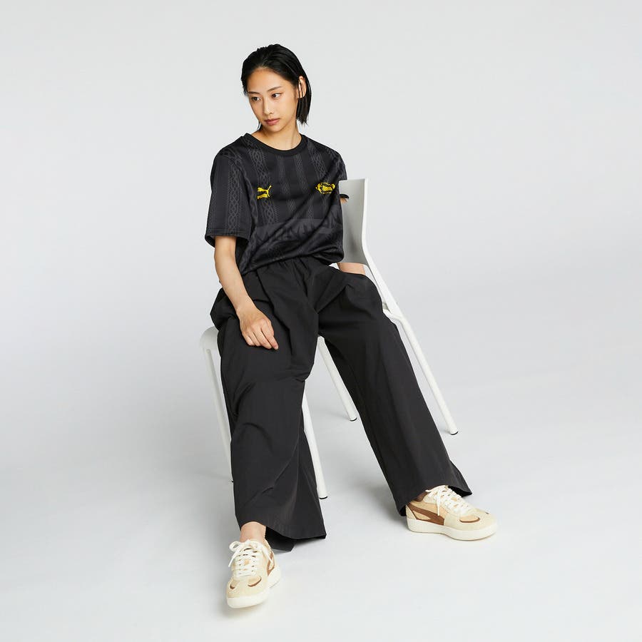 ユニセックス PUMA x モンスターハンター フットボール 半袖 T