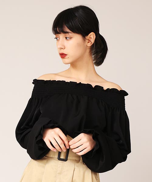 styling/ オフショルブラウス クリンクルワッシャーオフショルブラウス|allureville OFFICIAL SITE