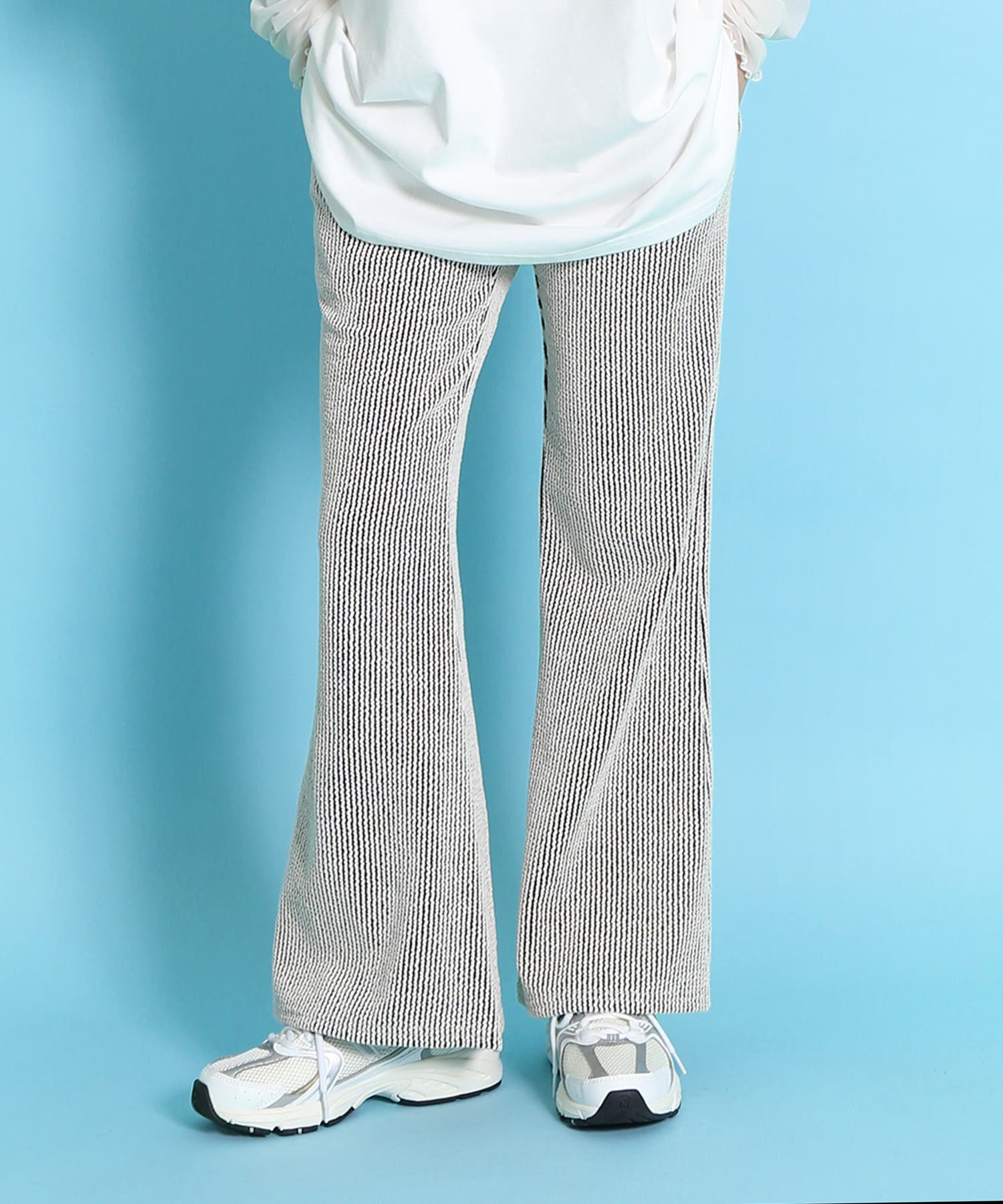 ストライプフレアパンツ[品番：PNYW0004716]｜PUNYUS （プニュズ）の