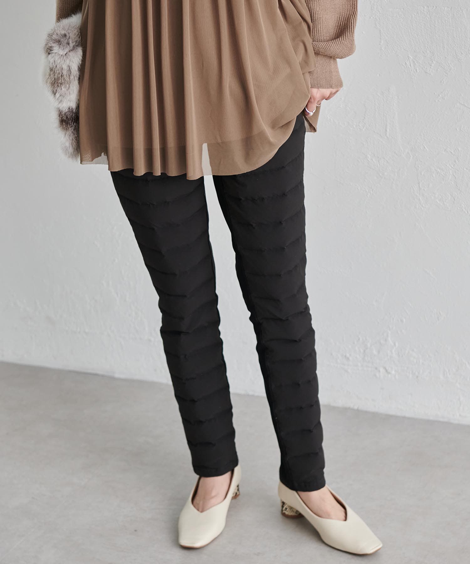 【定価37,400円・新品未使用】ホーンガーメントダウンパンツ サイズ48 あたたかダウンパンツ[品番：RANW0000002]｜RANAN（ラナン）の