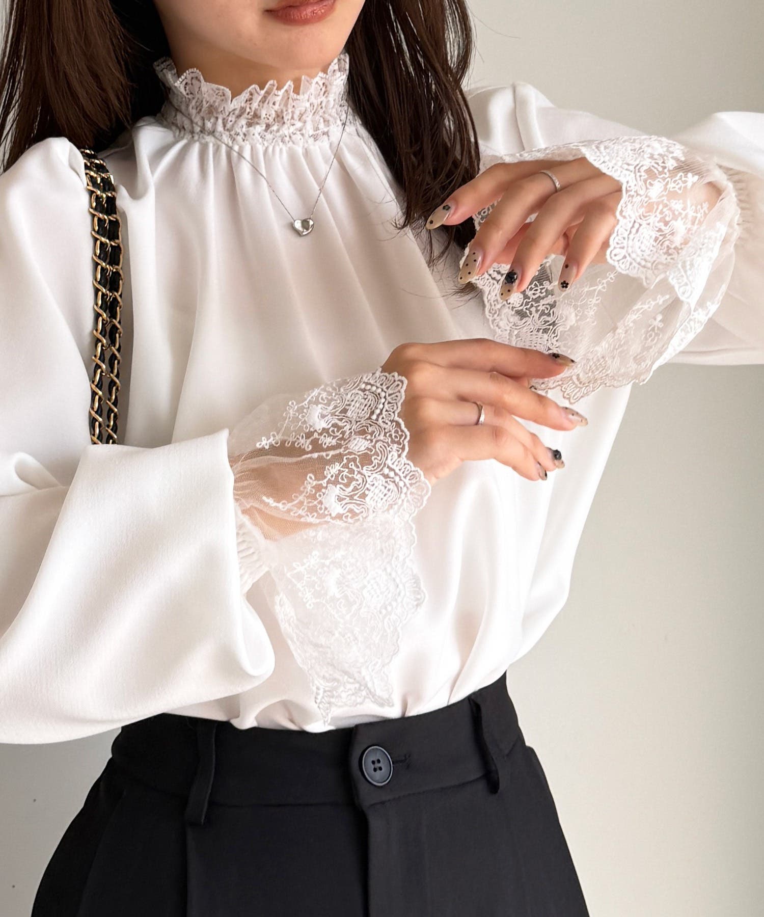 レースフリルプチハイネックブラウス[品番：RANW0000085]｜RANAN
