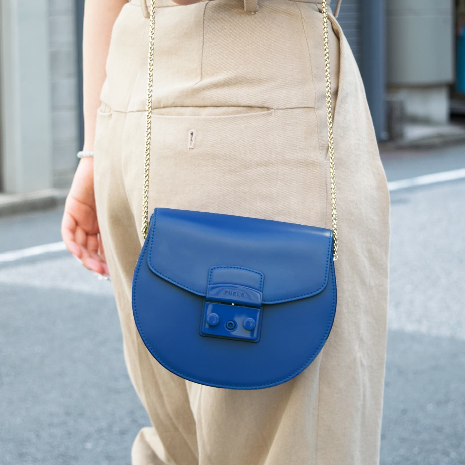 FURLA フルラ METROPOLIS ショルダーバッグ[品番：SESB0018226