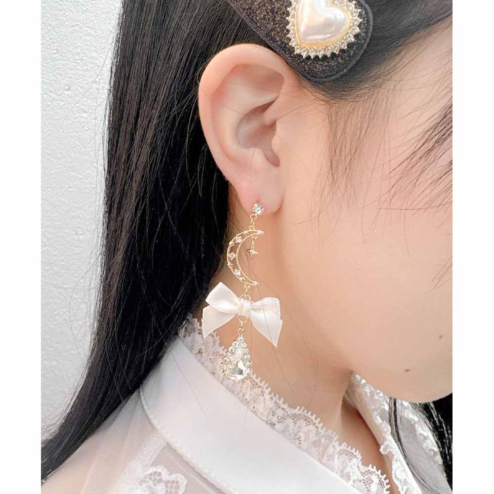 クリスタルムーンリボンピアス[品番：RJTW0002069]｜ROJITA