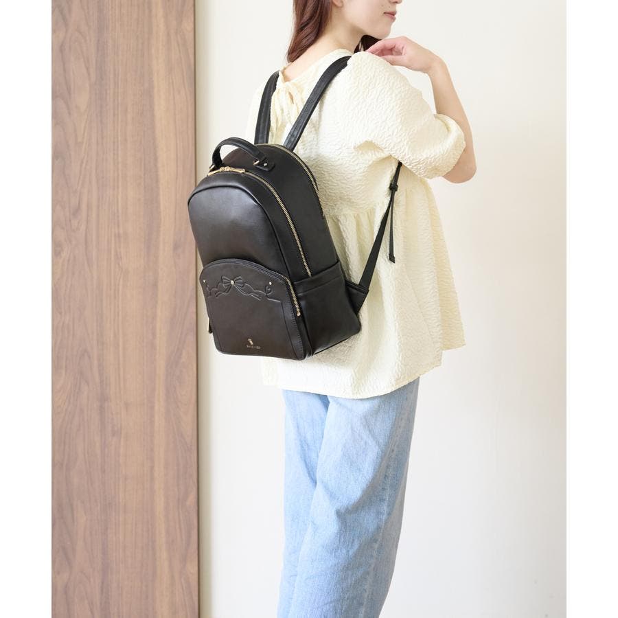 Samanthaのミニリュック✨ ボンボン付き 送料無料