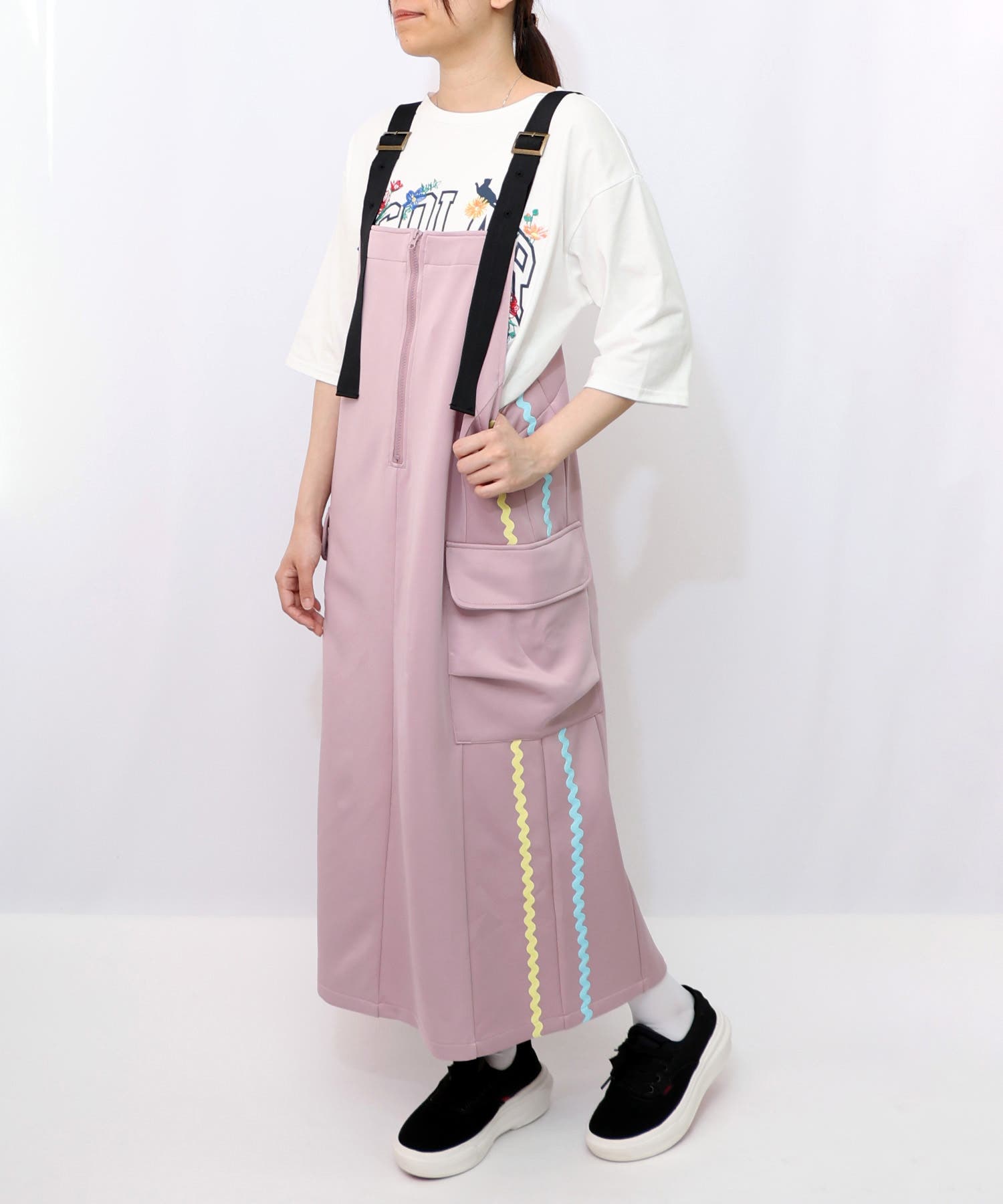 花柄刺繍ジャージワンピース[品番：SRSW0000275]｜ScoLar（スカラー