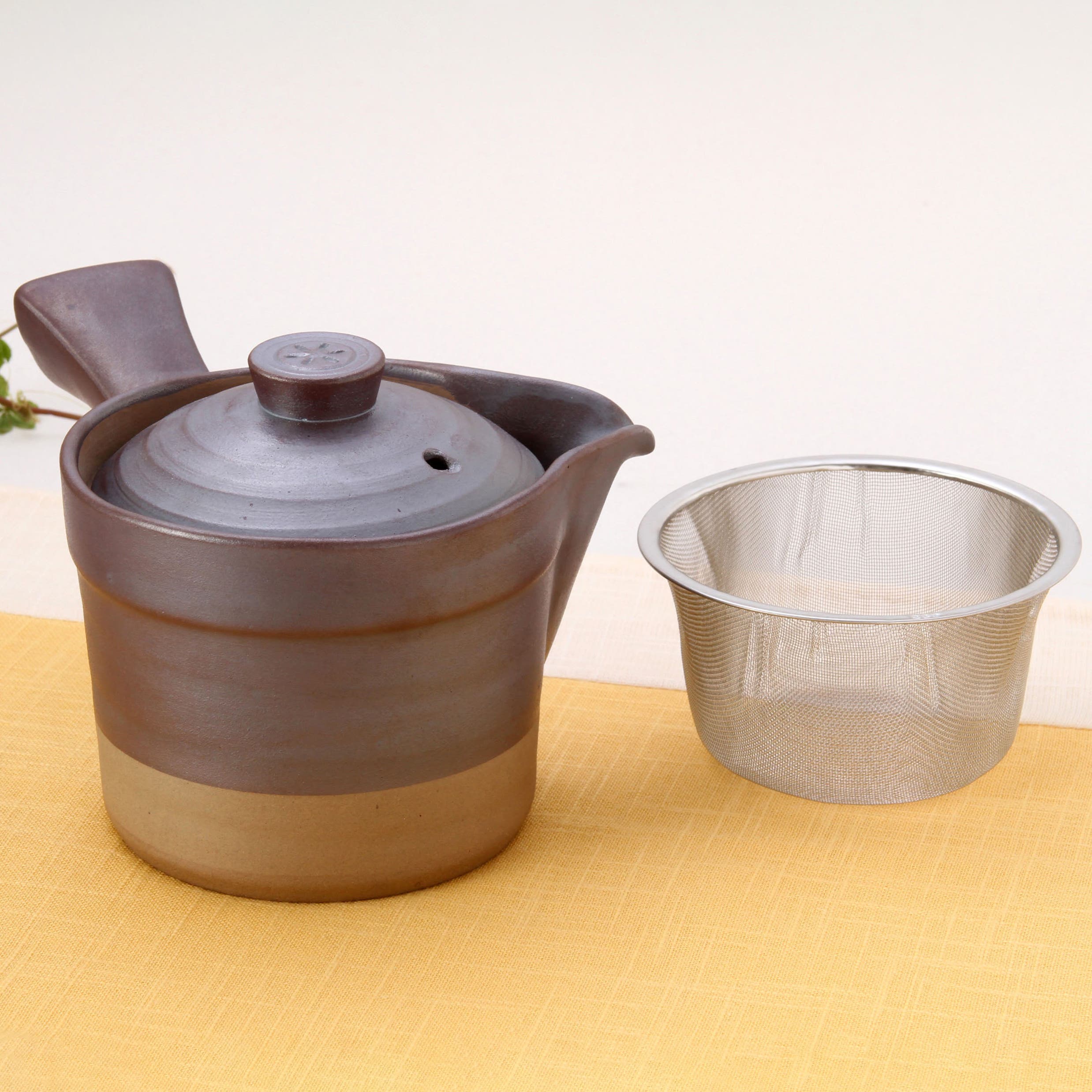 有田焼 趣釉ゆったり急須 カゴ網付[品番：SEIH0000010]｜食器と