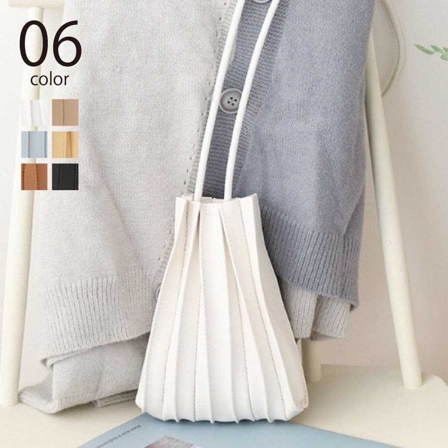 MAISON BREEZE】プリーツPUレザーミニショルダー巾着 KNF[品番