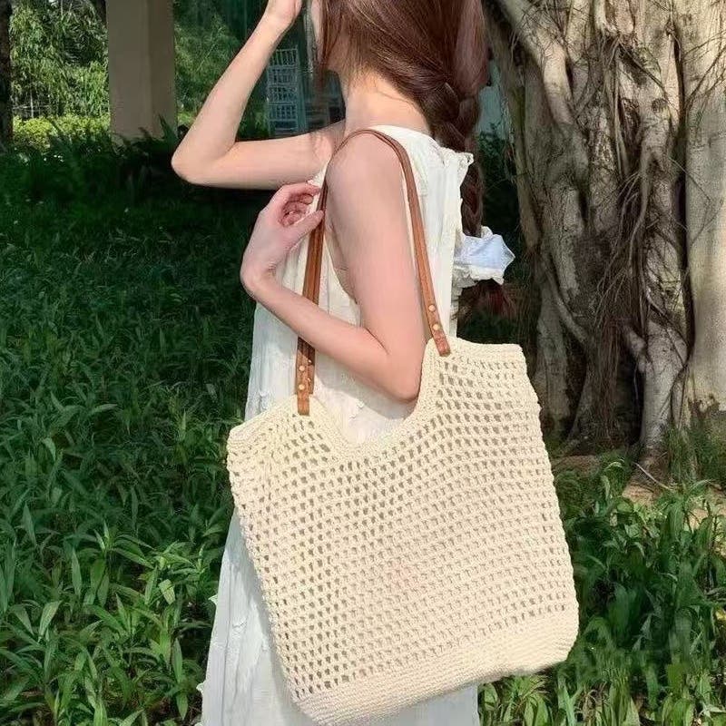 夏映えリゾート感♡【CHANEL】かぎ編みラージトート 夏映えリゾート感♡【CHANEL】かぎ編みラージトート