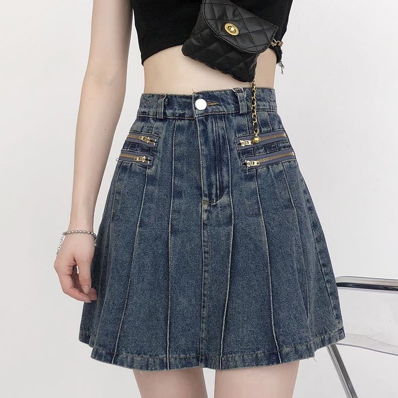 【PRADA】ハイウエスト ストレートヘムスカート関税込み SALE Prada（プラダ）ウィメンズ ハイウエストスカート - FARFETCH