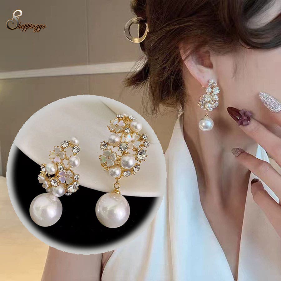 キラキラ揺れ感が上品♪ CHANEL ピアス パール パールが可愛すぎる♪》CHANEL ピアス キラキラ CCロゴ パール