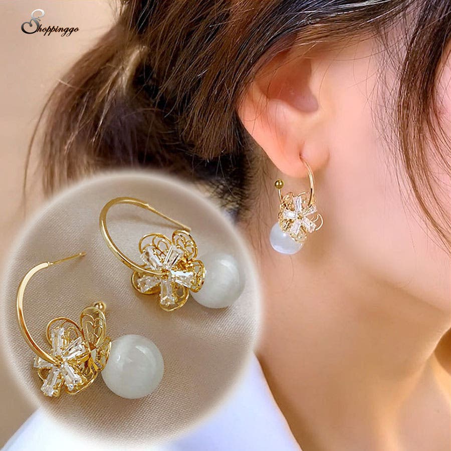 揺れるロングピアス 大ぶり 花 [品番：JRKW0002518]｜shoppinggo