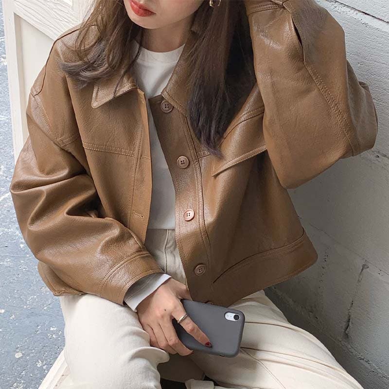 SHOPLIST限定】独自の個性と気品を醸し出し。ユニセックス風レザー