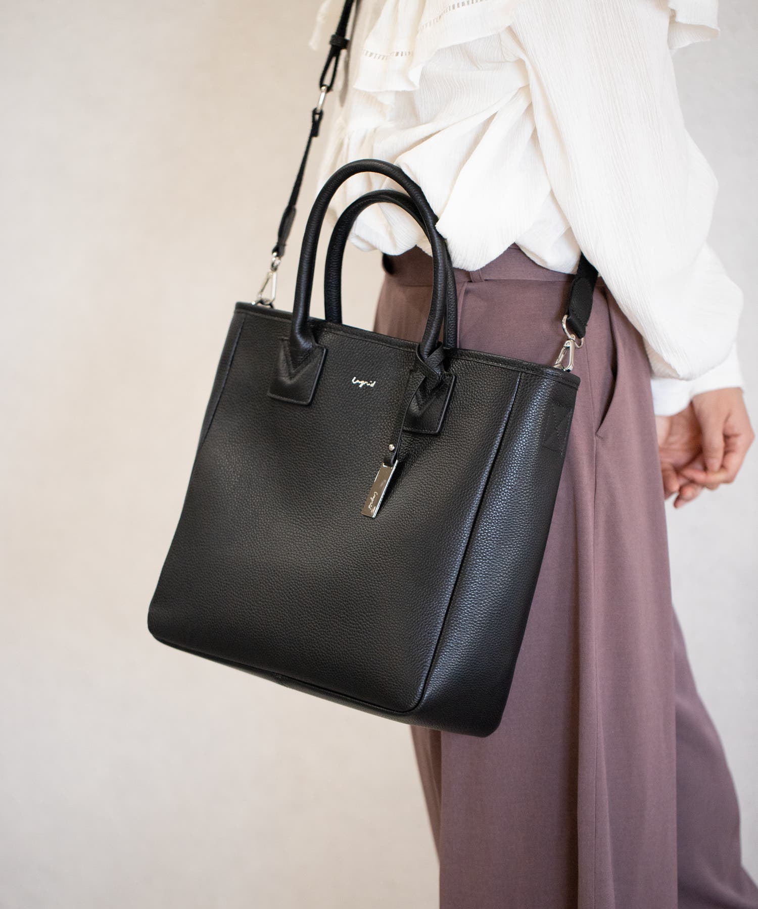 Ungrid/アングリッド】本革シュリンクレザー A4 トートバッグ