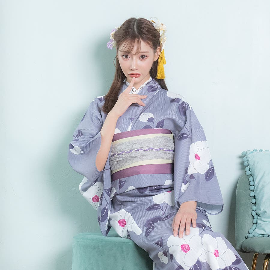 ラスト2点☆よろけ縞と椿の粋な浴衣セット ラスト2点☆よろけ縞と椿の粋な浴衣セット 着物・浴衣