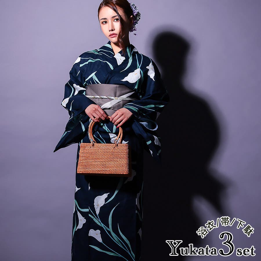 菖蒲＆リーフ濃紺地浴衣3点セット 作り帯 下駄[品番：XK000013477