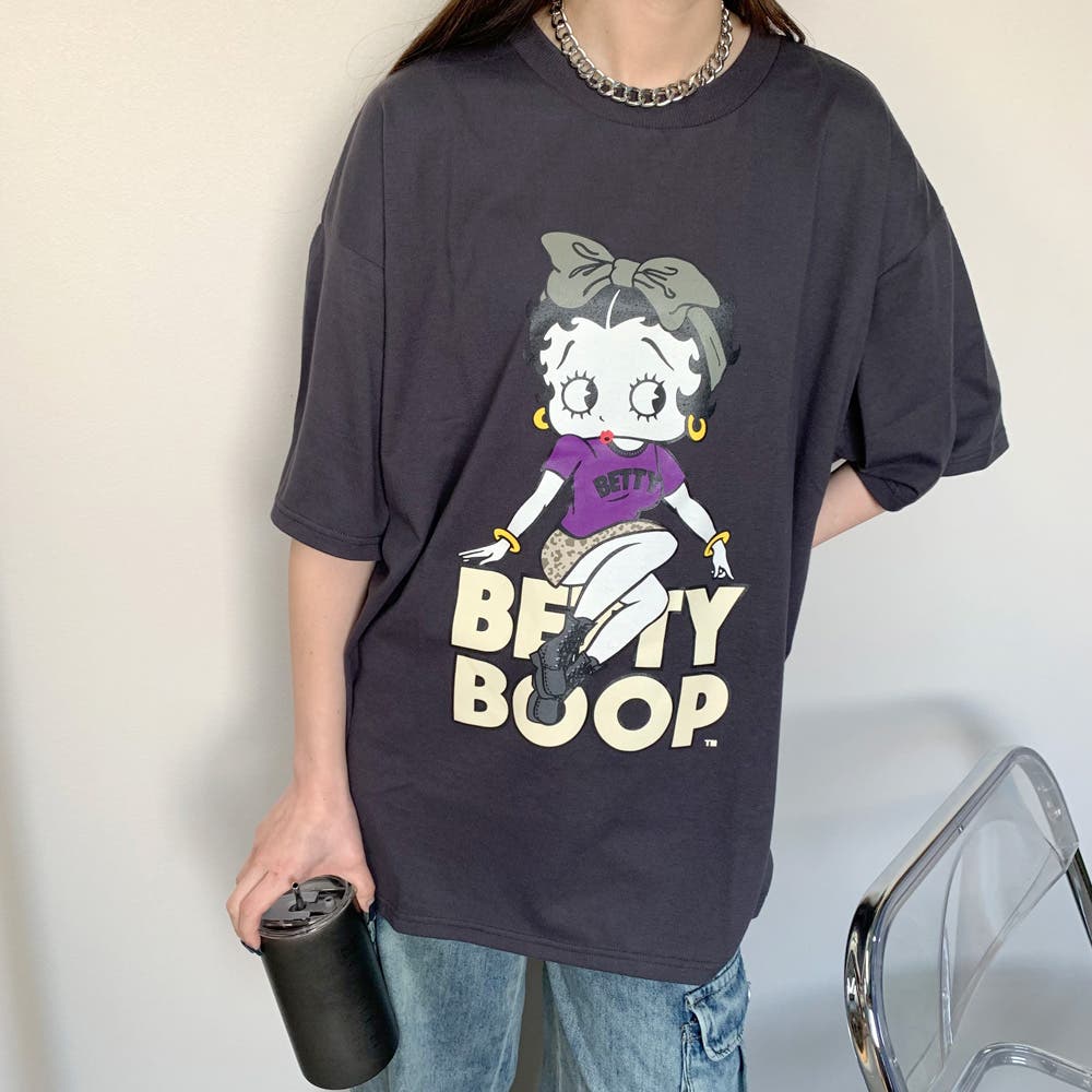 【ベティ☆】オーダー品/10cmぬい服　マウンテンパーカー+Tシャツ ベティ☆様専用】オーダー品/10cmぬい服 マウンテンパーカー+Tシャツ