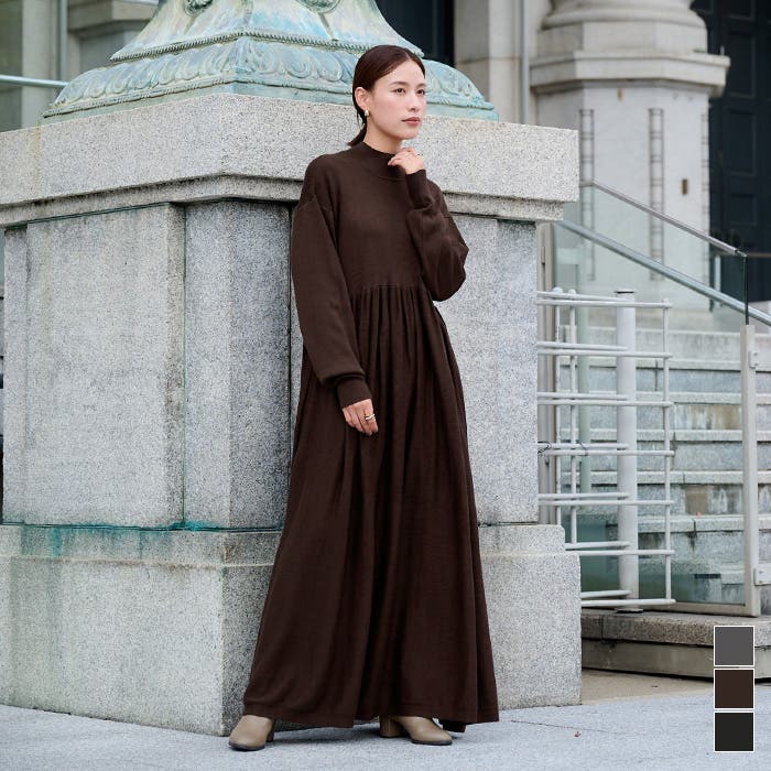 ハイネックウエストギャザーフレアニットワンピース【UR'S