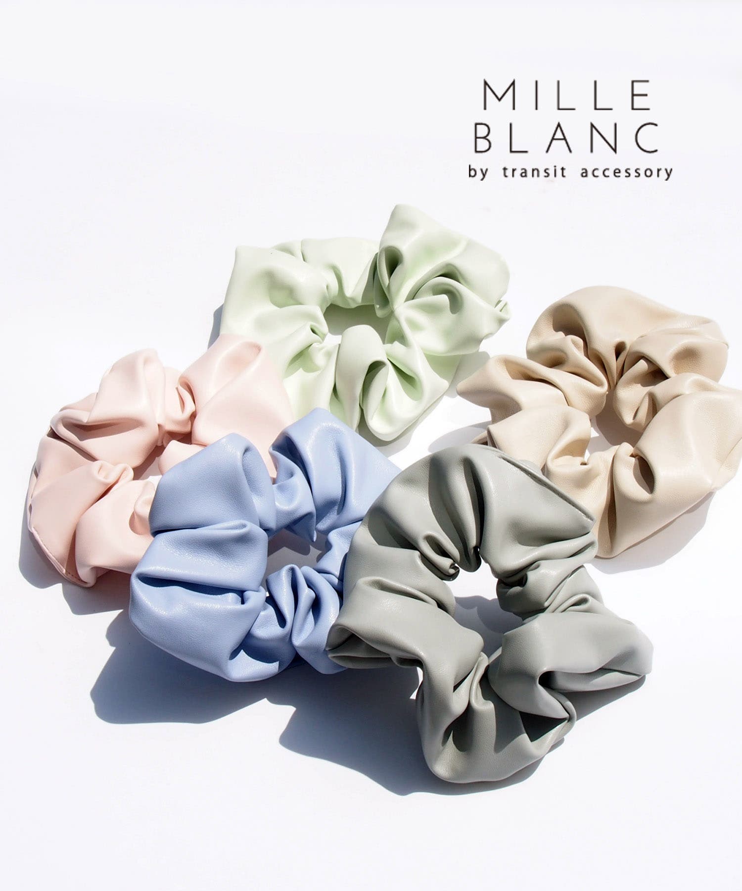 mille blanc】シュシュ ボリューム[品番：TRNA0002057]｜TRANSIT