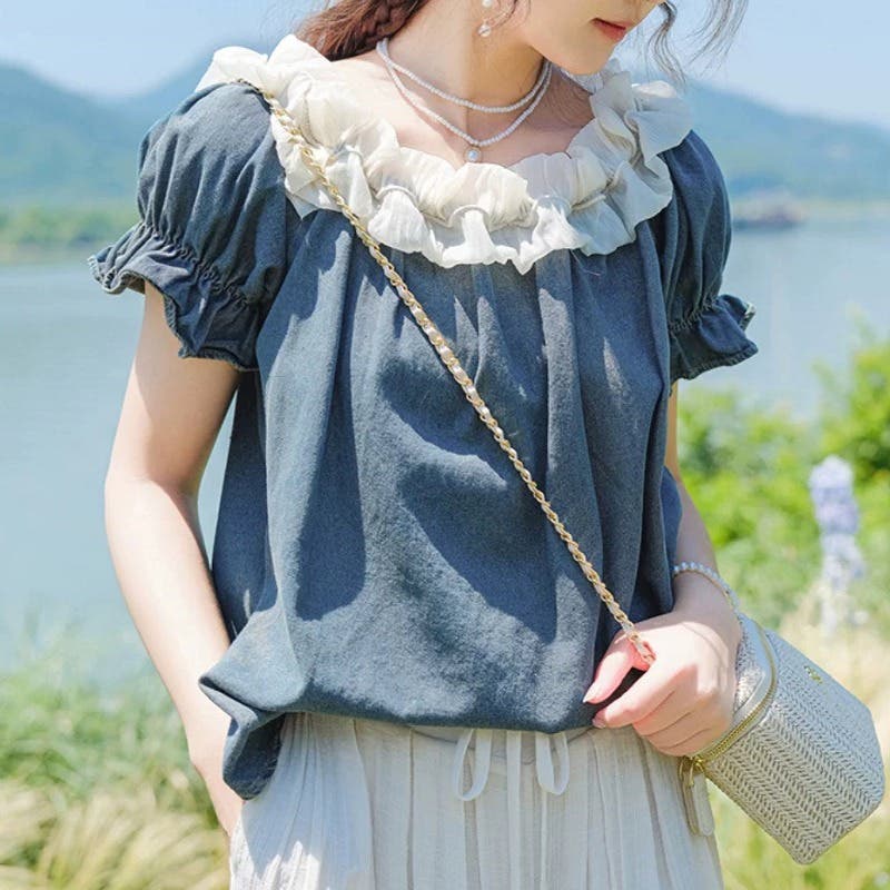 デニムリメイク★胸元ふりふりフリルトップス♡ フリル半袖デニムトップス[品番：NTRW0010282]｜Ulysses（ユリシス