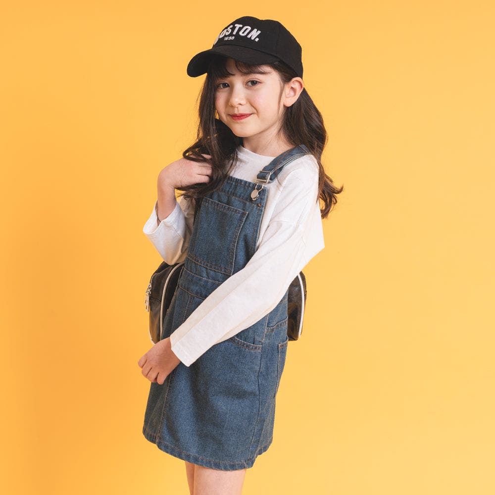 チェルシードールチャーム　バッグチャーム　デニムサロペットスカート DSC03976_8f019840-8430-4f9b-