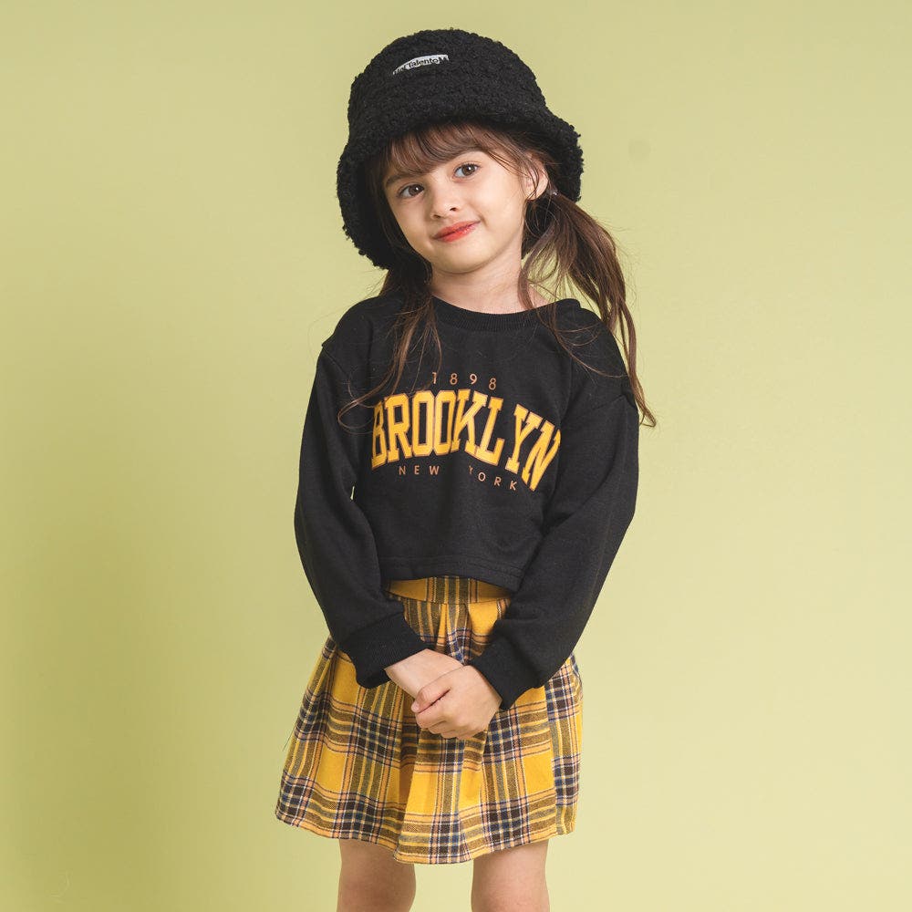 マークアンドロナ スウェード プリーツスカート 23年製 ロゴ ゴールド刺繍 23区（ニジュウサンク） スカート オーナメントプリント ギャザー