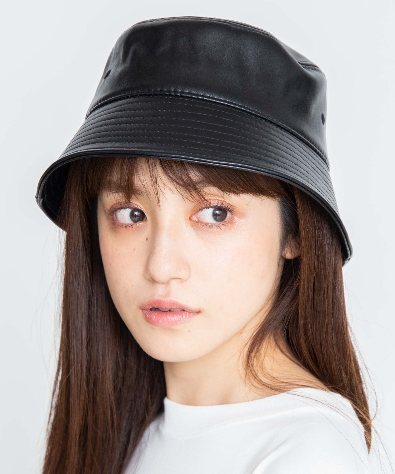 CONVERSE TOKYO エコレザーバケハバケットハットヴィーガンレザー CONVERSE TOKYO（コンバーストウキョウ）の「ヴィーガンレザーバケット