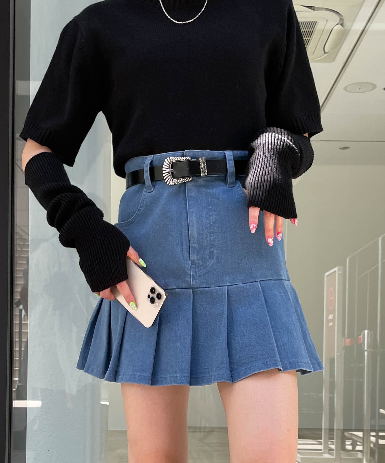 MiuMiu ヴァージンウール ミニスカート 上質素材 秋冬 シンプル 国内発】MIU MIU プリーツ バージンウール ミニスカート ボトムス