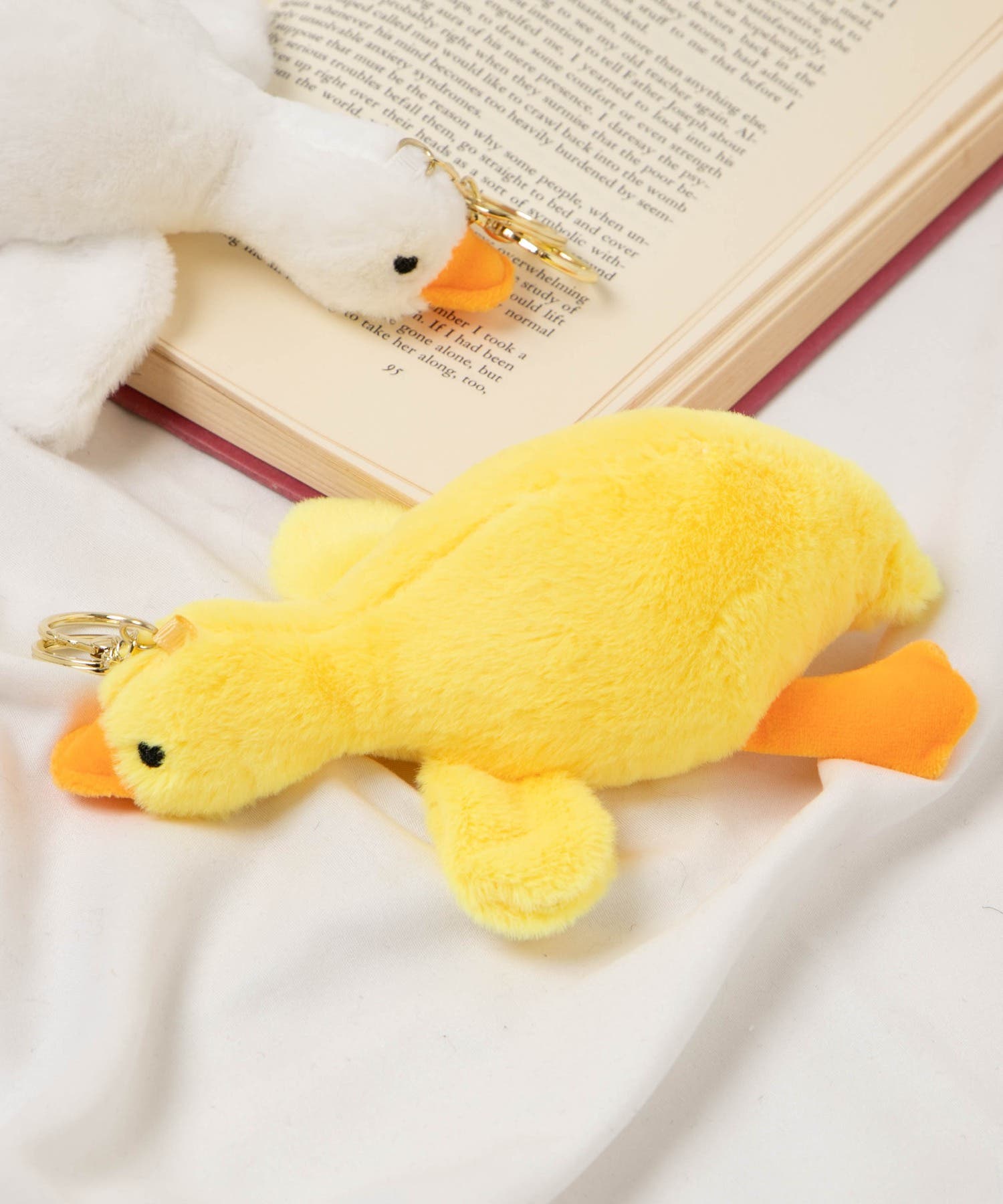 あひるぬいぐるみキーホルダーレディース 韓国  韓国ファッション[品番：WG010088623]｜WEGO【WOMEN】（ウィゴー）のレディースファッション通販｜SHOPLIST（ショップリスト）