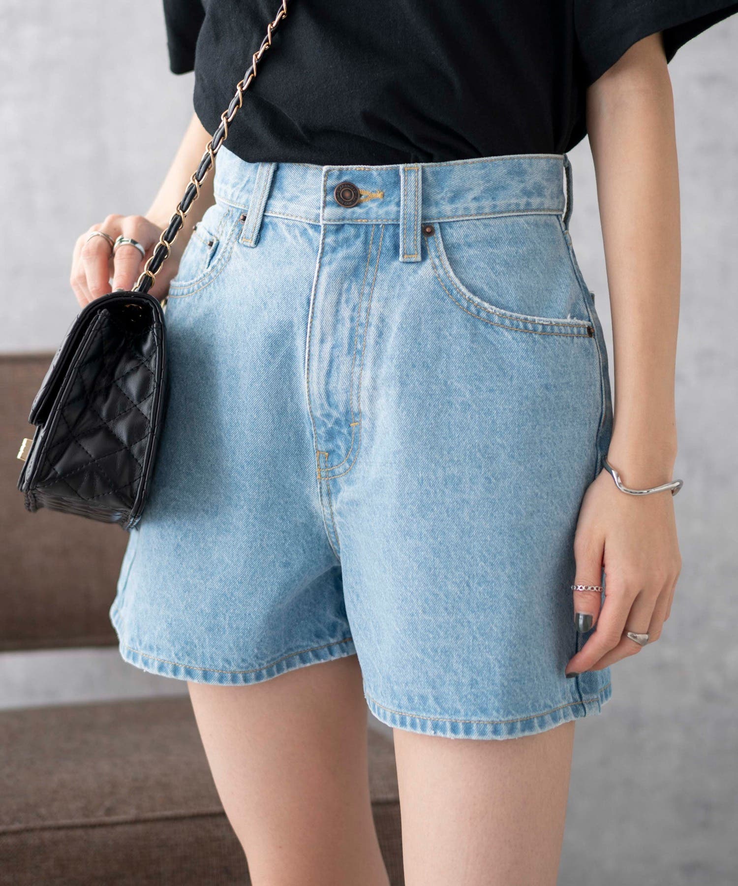 うさとの服 台形の短パン タイパンツ