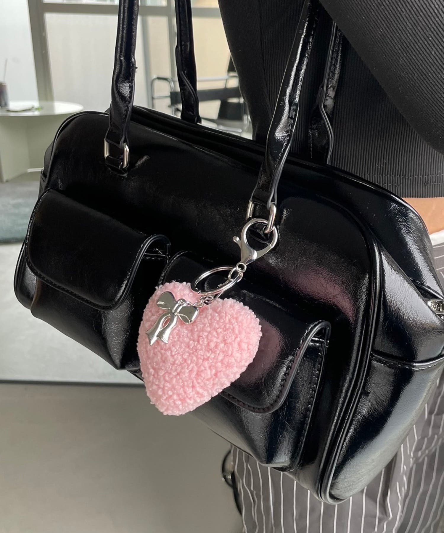 ボアハートリボンチャームキーホルダー[品番：WG010092762]｜WEGO