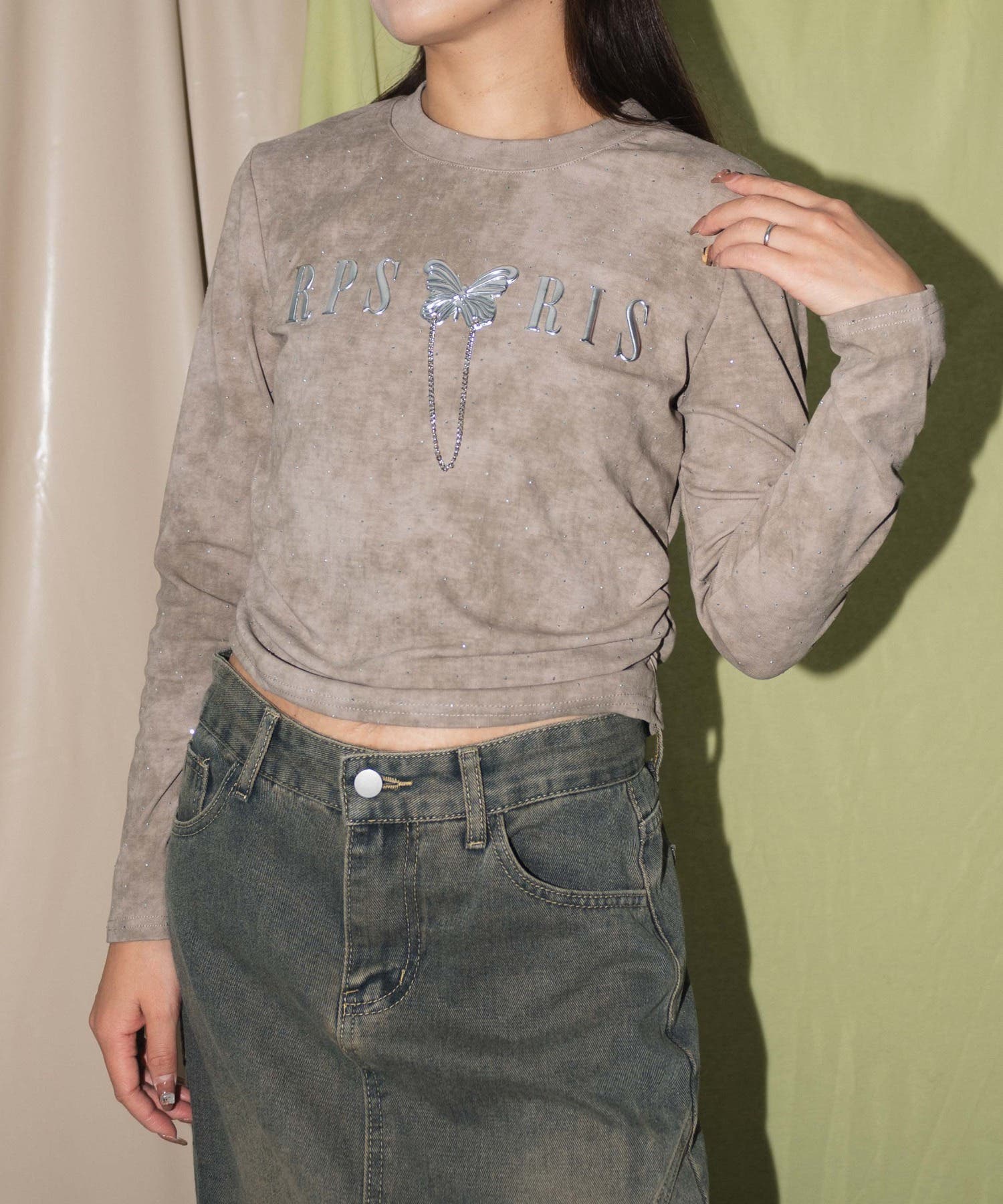 ビジューバタフライチェーントップス[品番：WG010093159]｜WEGO