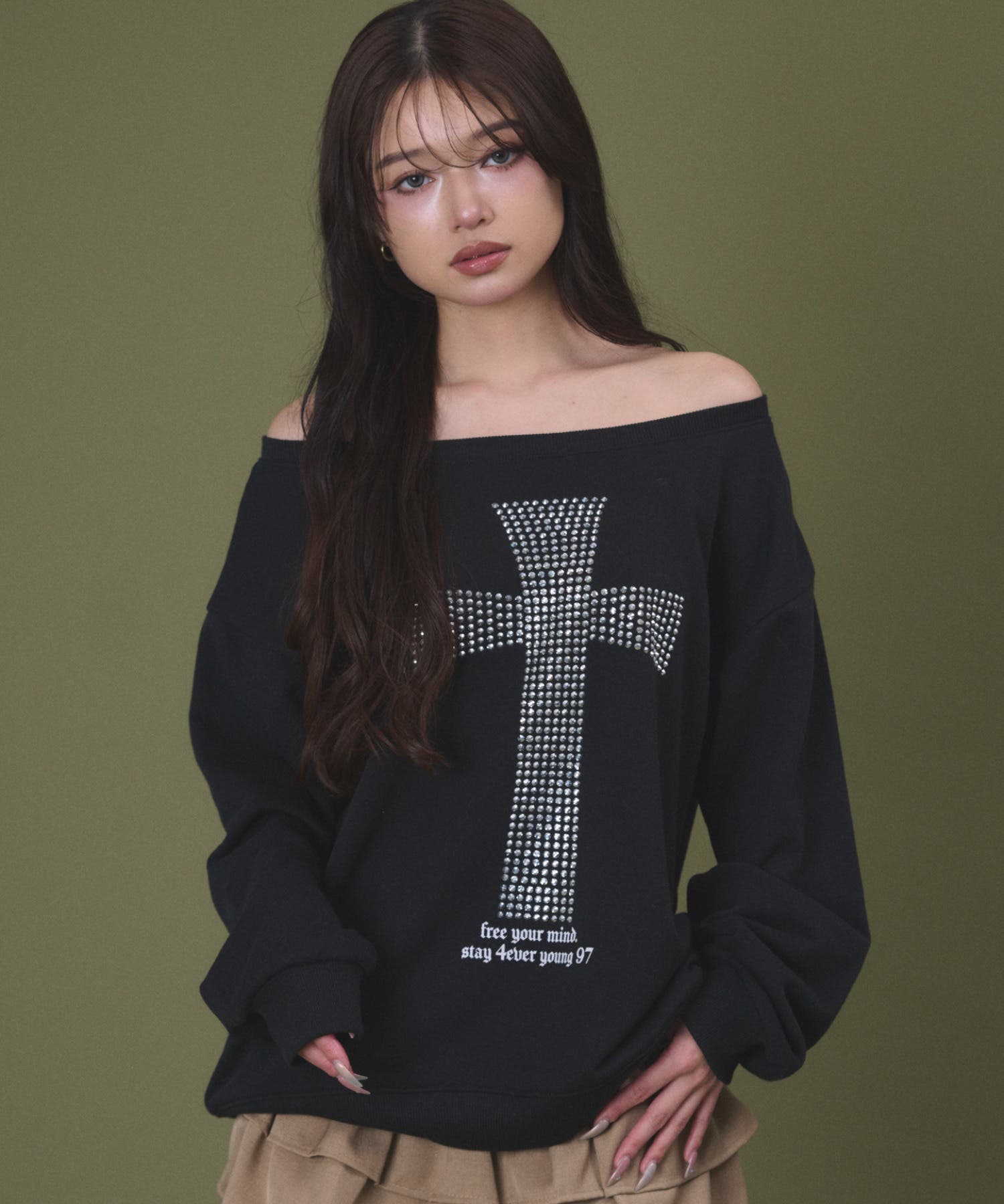 スタッズクロスオフショルスウェット[品番：WG010097364]｜WEGO【WOMEN