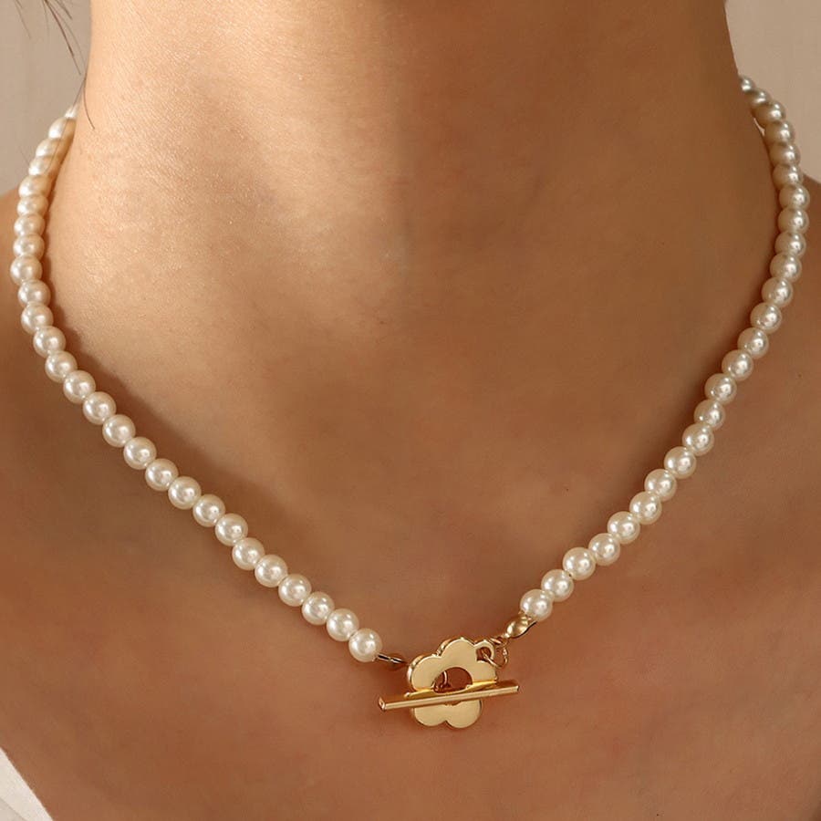 パールモチーフのアクセサリー特集◎