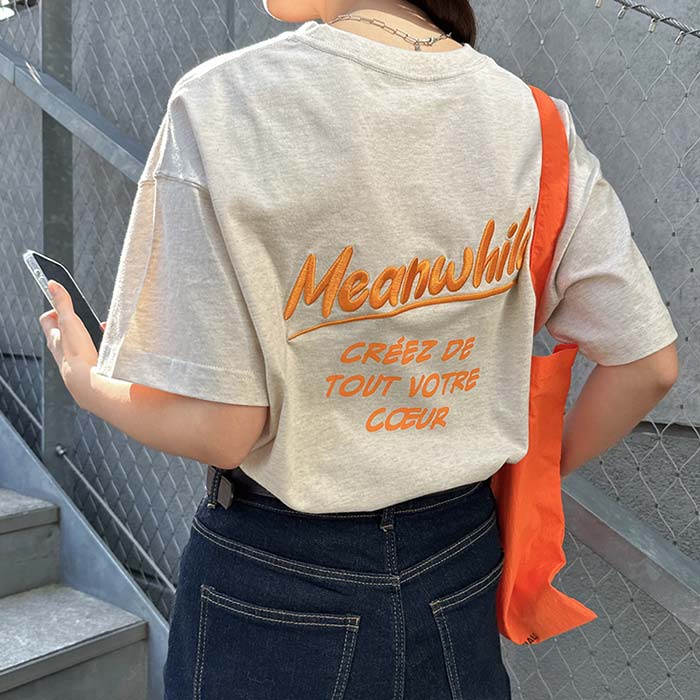 何枚でも欲しい♪着まわしロゴTシャツ