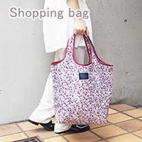 簡単に折りたたんで携帯に便利なエコバッグ♪