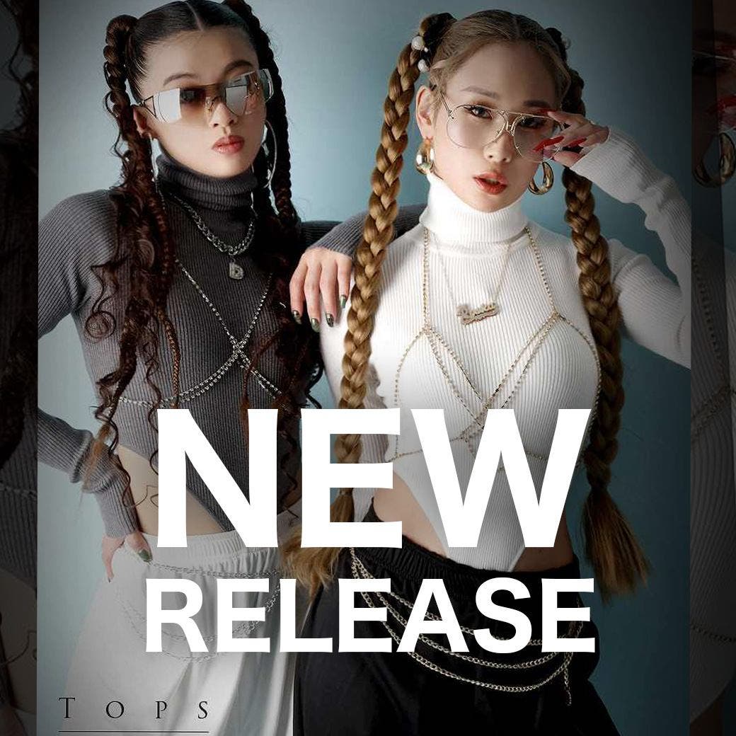 肌見せsexyなカットアウト系トップス