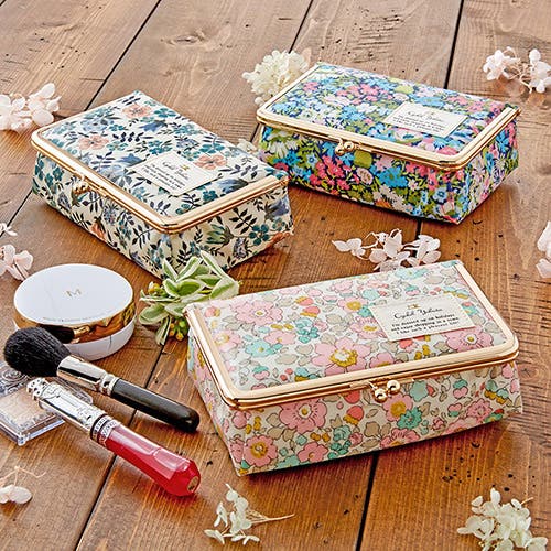 メイクポーチおすすめ選 大きさや収納力 機能性 デザインなど目的別で選ぼう ファッション通販shoplist ショップリスト