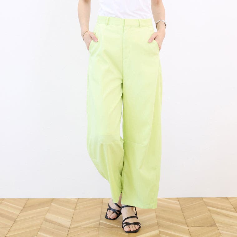 オン/オフ使える大人仕様のきちんとパンツ♪