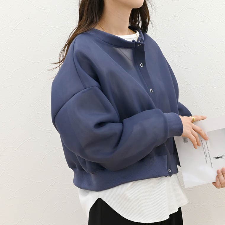 季節の変わり目にマストな大人可愛いカーディガン♪