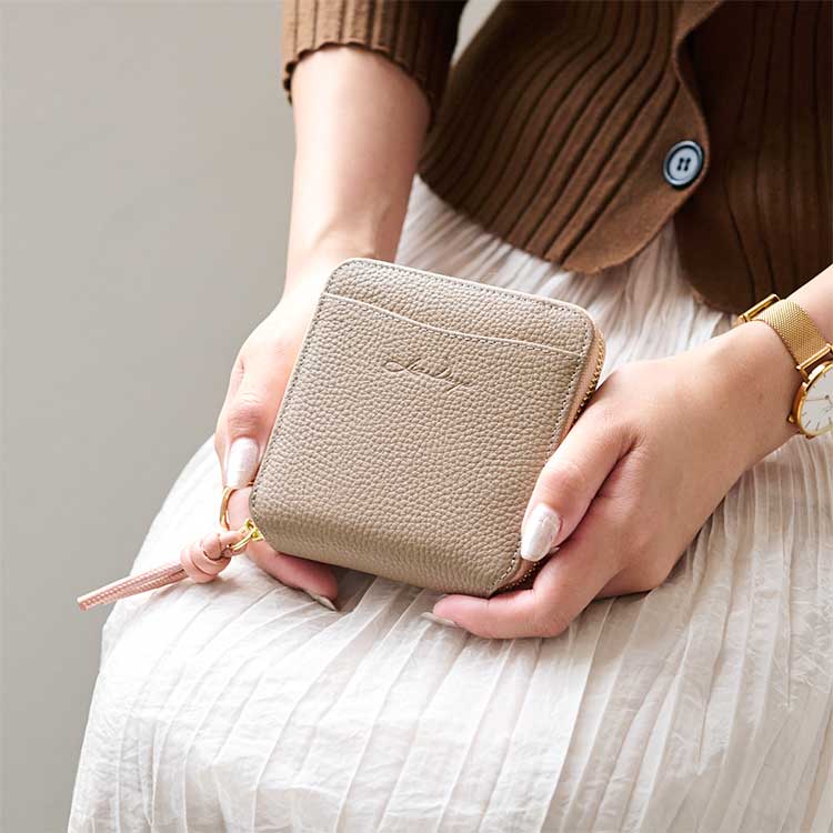 大人のシンプル財布特集 [～26.02.28]