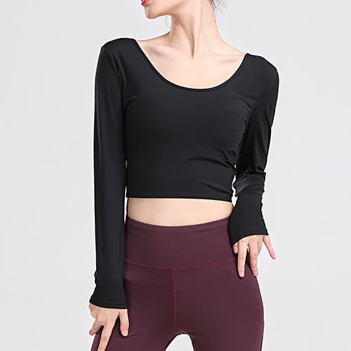 しなやかに整える、3月後半のヨガウェア