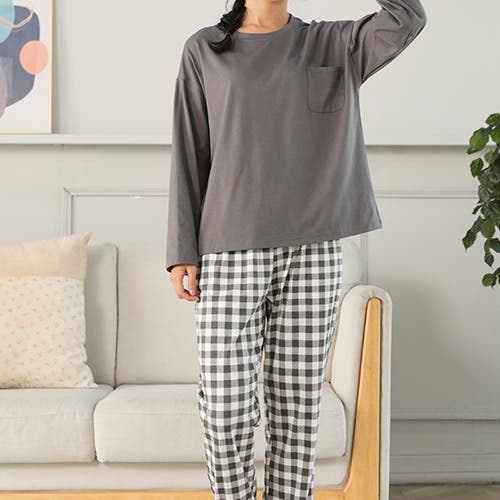 月初を穏やかに始める、リセットルームウェア