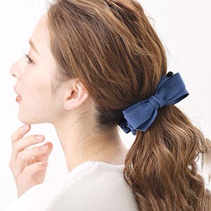 春夏コーデにぴったりなデニムヘアアクセ♪