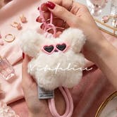 アイテムひとつで、可愛く変わる。